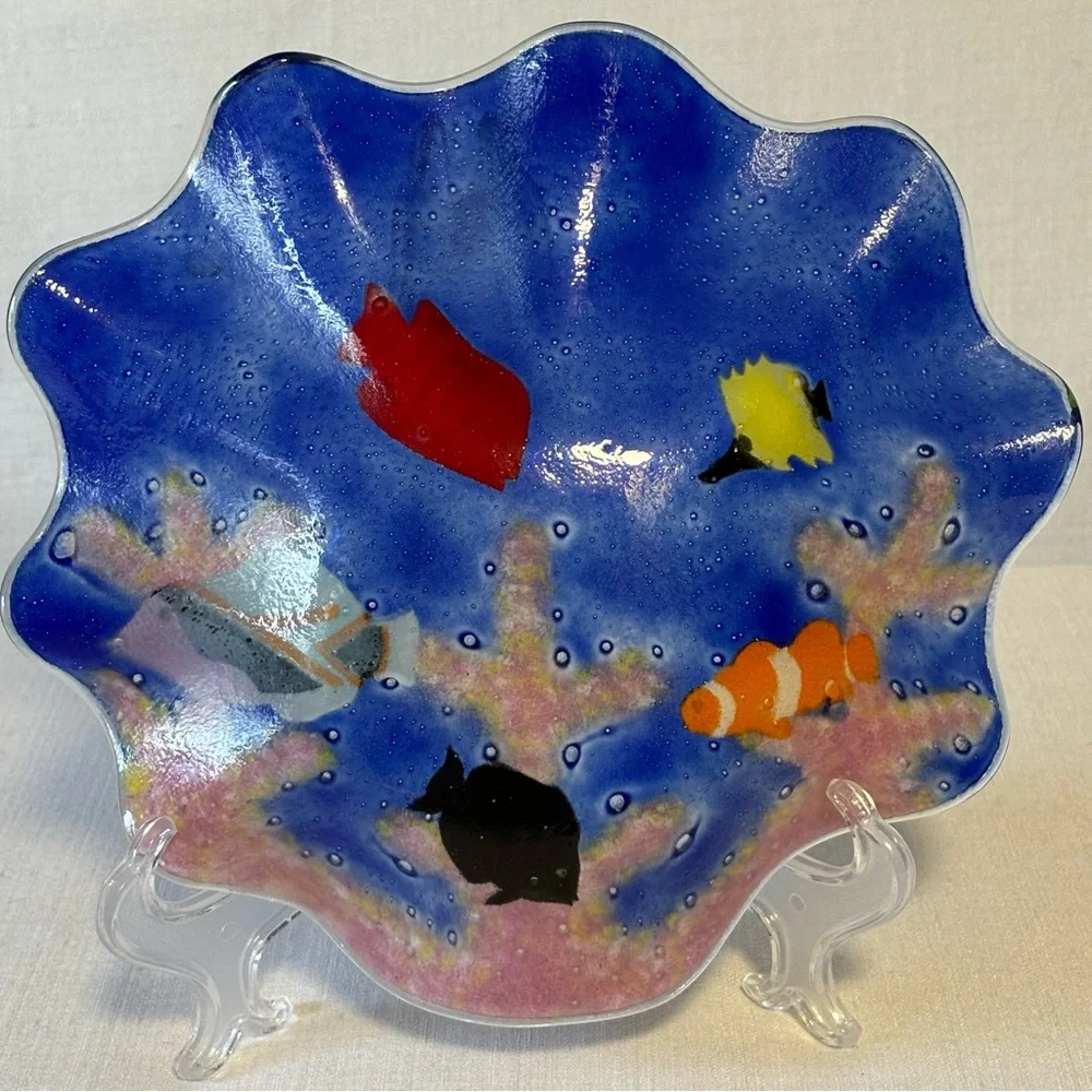 Vintage Maui Fused Glass Tropical Fish Scalloped Edge Bowl Plate